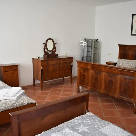 Clani Apartment *